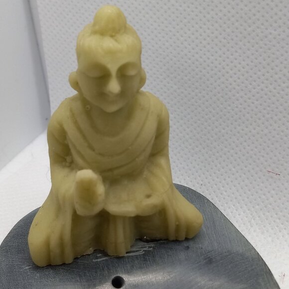 Hand Carved Buddha Incense Stick Holder Leaf Design Resin Stone Made In India - Picture 3 of 8